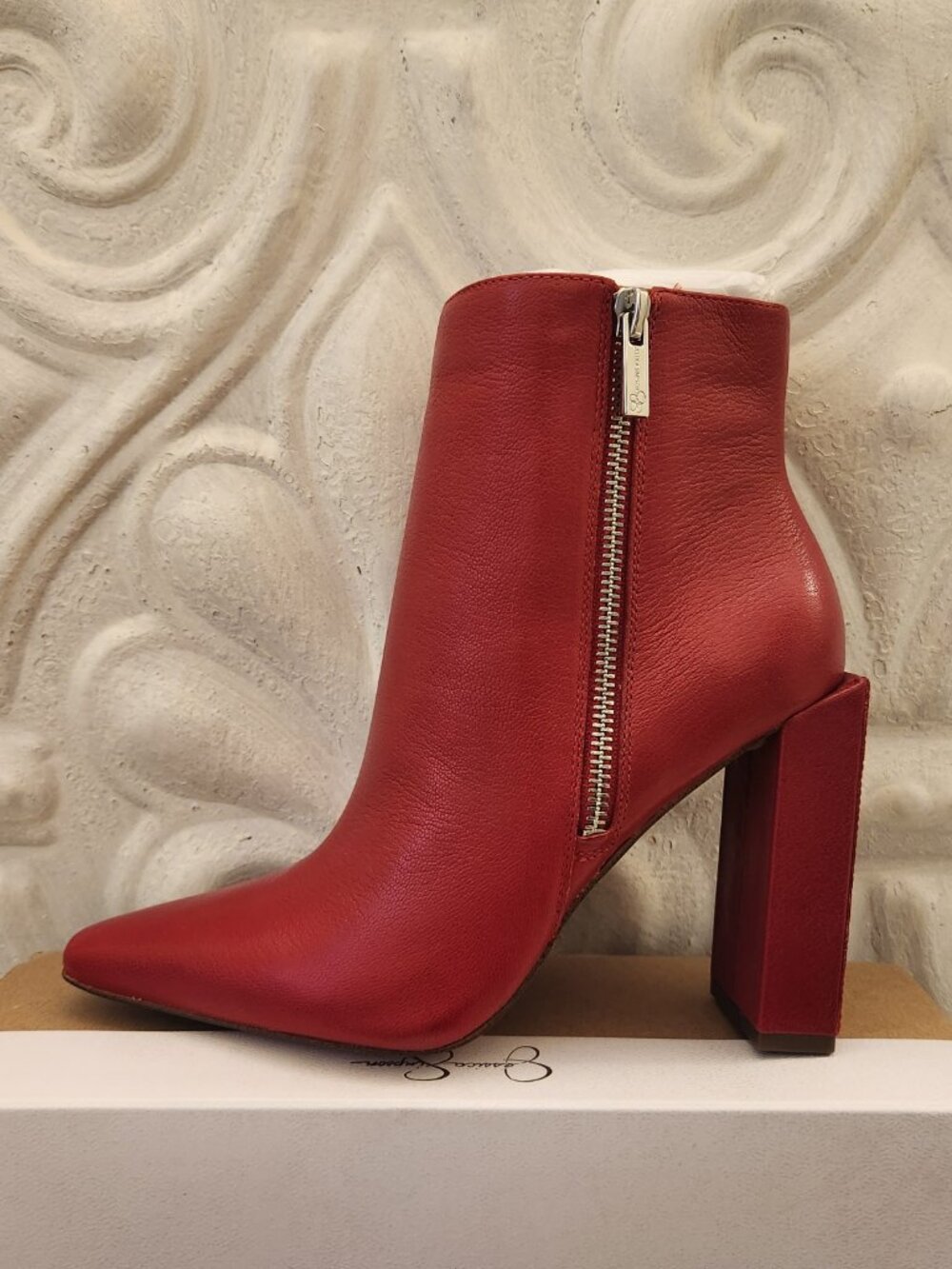 Jessica Simpson "Timea" Red Leather Booties. NIB. Size 7 - Picture 2 of 10